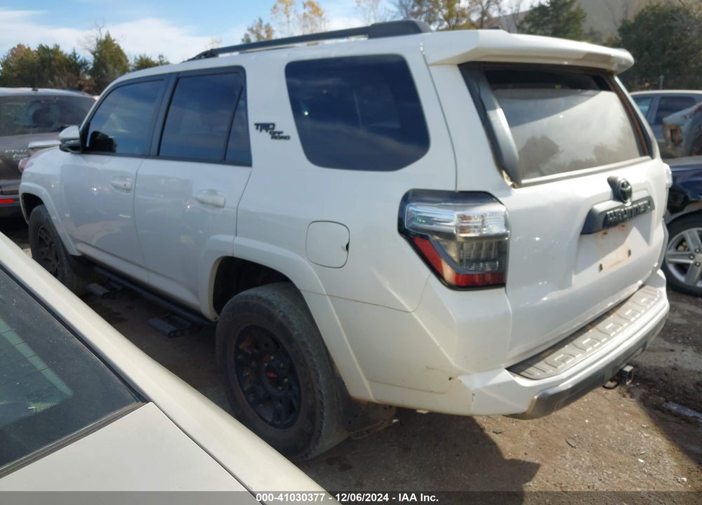 2019 TOYOTA 4RUNNER TRD OFF ROAD PREMIUM VIN: JTEBU5JR9K5636246