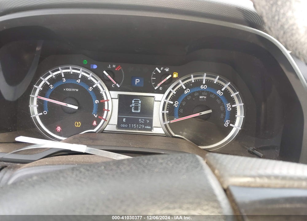 2019 TOYOTA 4RUNNER TRD OFF ROAD PREMIUM VIN: JTEBU5JR9K5636246