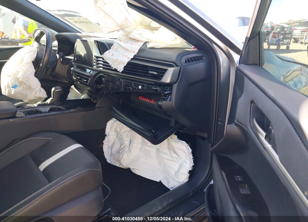 2025 TOYOTA CAMRY SE VIN: 4T1DAACK7SU516025