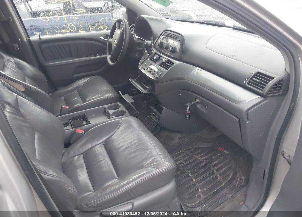 2005 HONDA ODYSSEY EX-L VIN: 5FNRL38715B073856