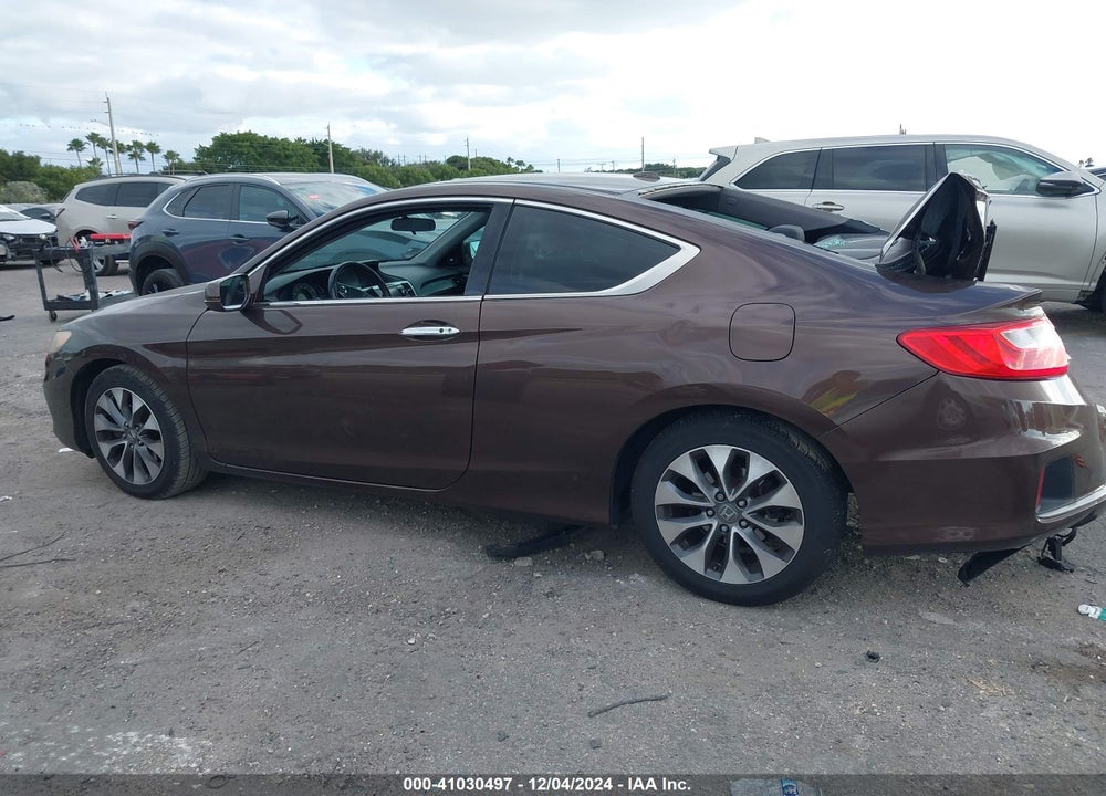 2013 HONDA ACCORD EX-L VIN: 1HGCT1B82DA020006