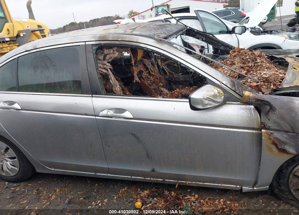 2009 HONDA ACCORD VIN: 1HGCP26319A099992