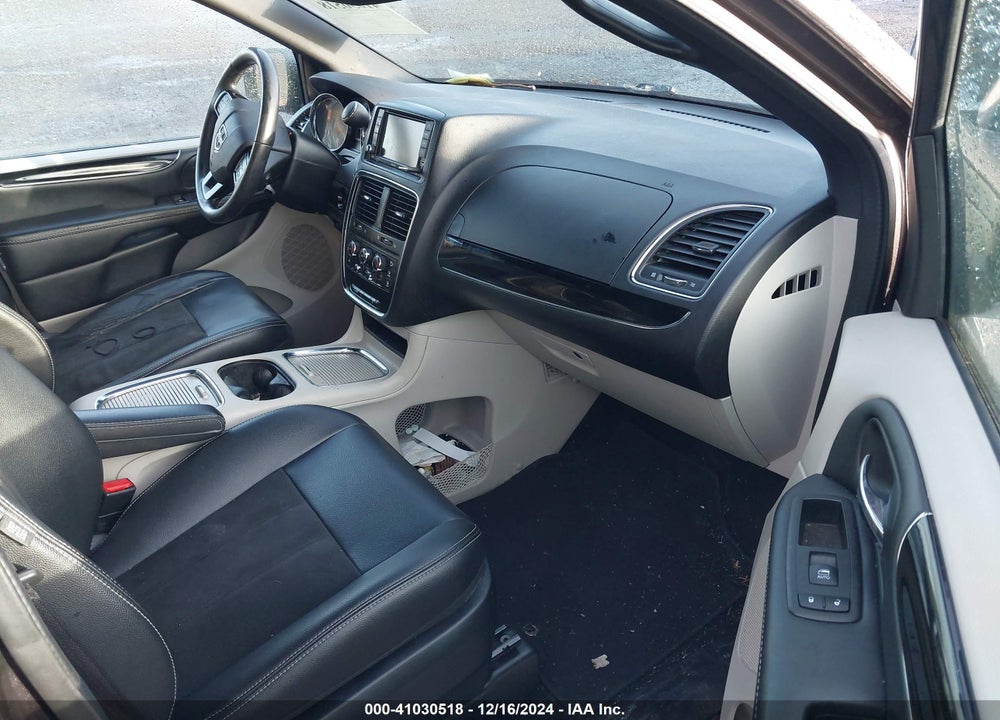2019 DODGE GRAND CARAVAN SXT VIN: 2C4RDGCG5KR674005