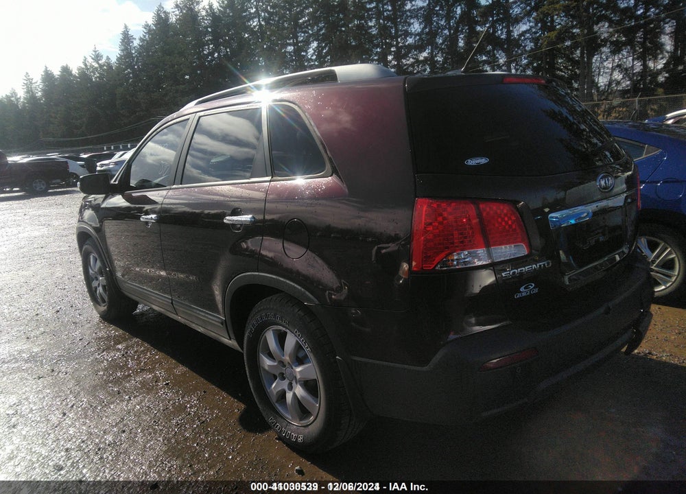 2012 KIA SORENTO LX V6 VIN: 5XYKTDA23CG226068