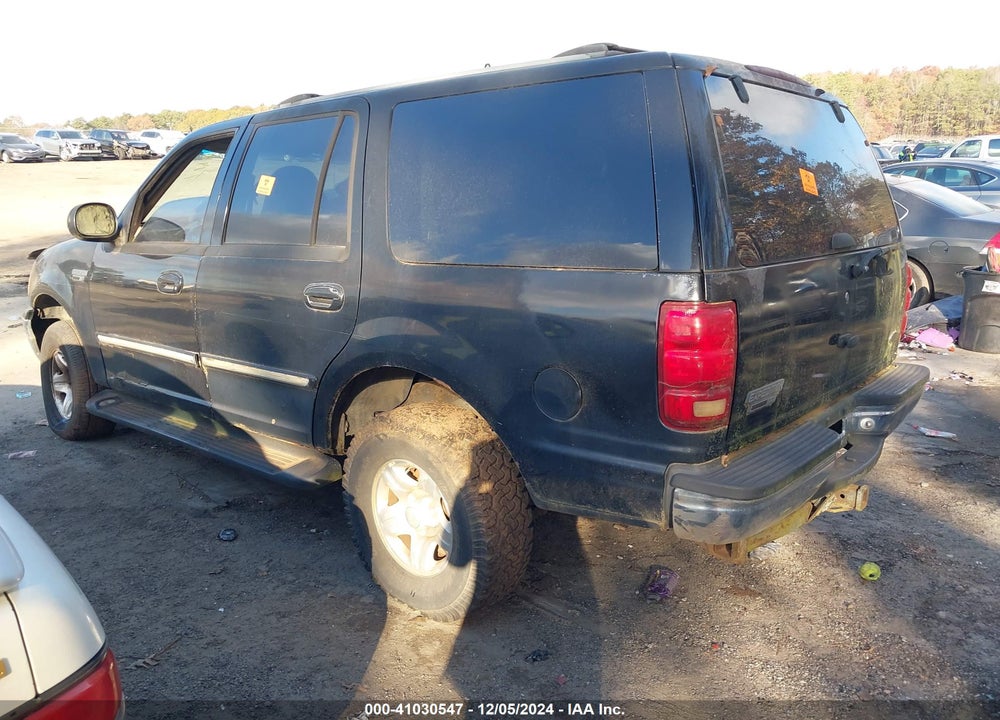 1999 FORD EXPEDITION XLT VIN: 1FMRU186XXLB98844