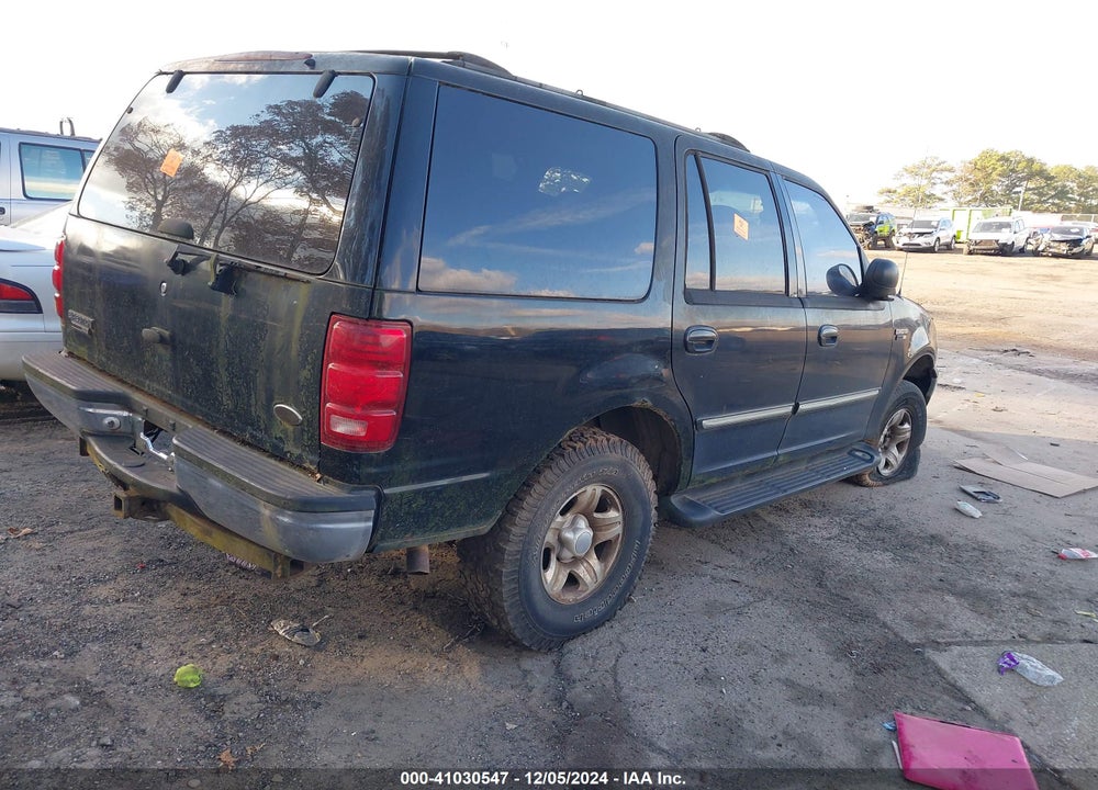 1999 FORD EXPEDITION XLT VIN: 1FMRU186XXLB98844