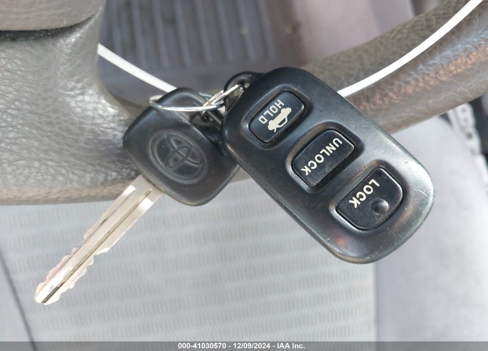 2006 TOYOTA CAMRY LE VIN: 4T1BE32K26U131387
