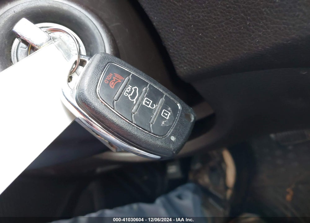 2014 HYUNDAI SANTA FE SPORT 2.4L VIN: 5XYZTDLB9EG144585