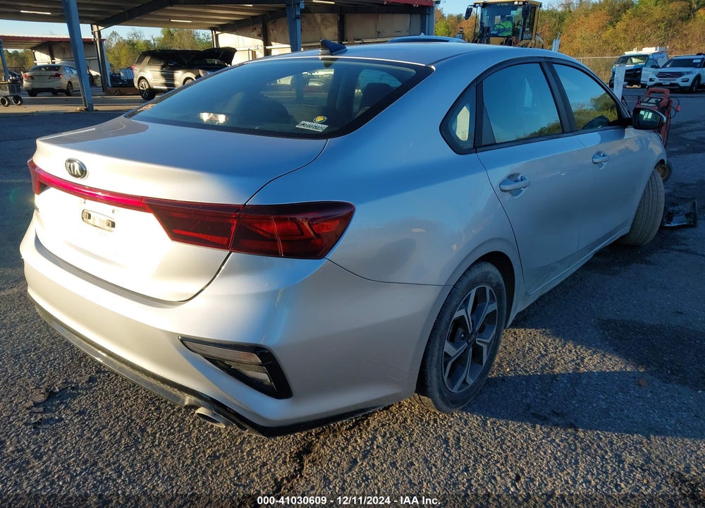 2019 KIA FORTE VIN: 3KPF24AD4KE010828