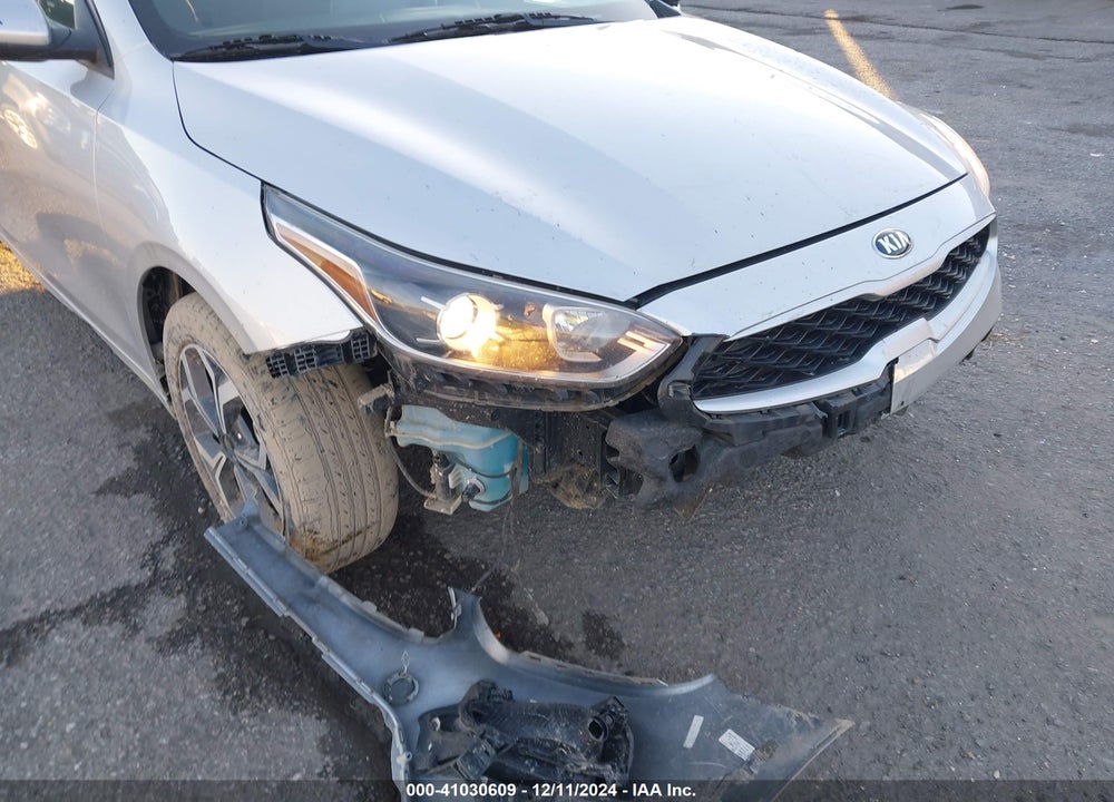 2019 KIA FORTE VIN: 3KPF24AD4KE010828