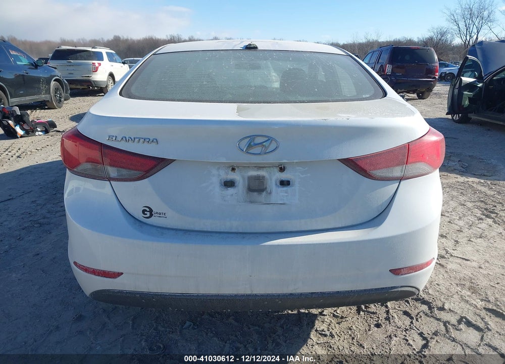 2016 HYUNDAI ELANTRA SE VIN: 5NPDH4AE8GH706769