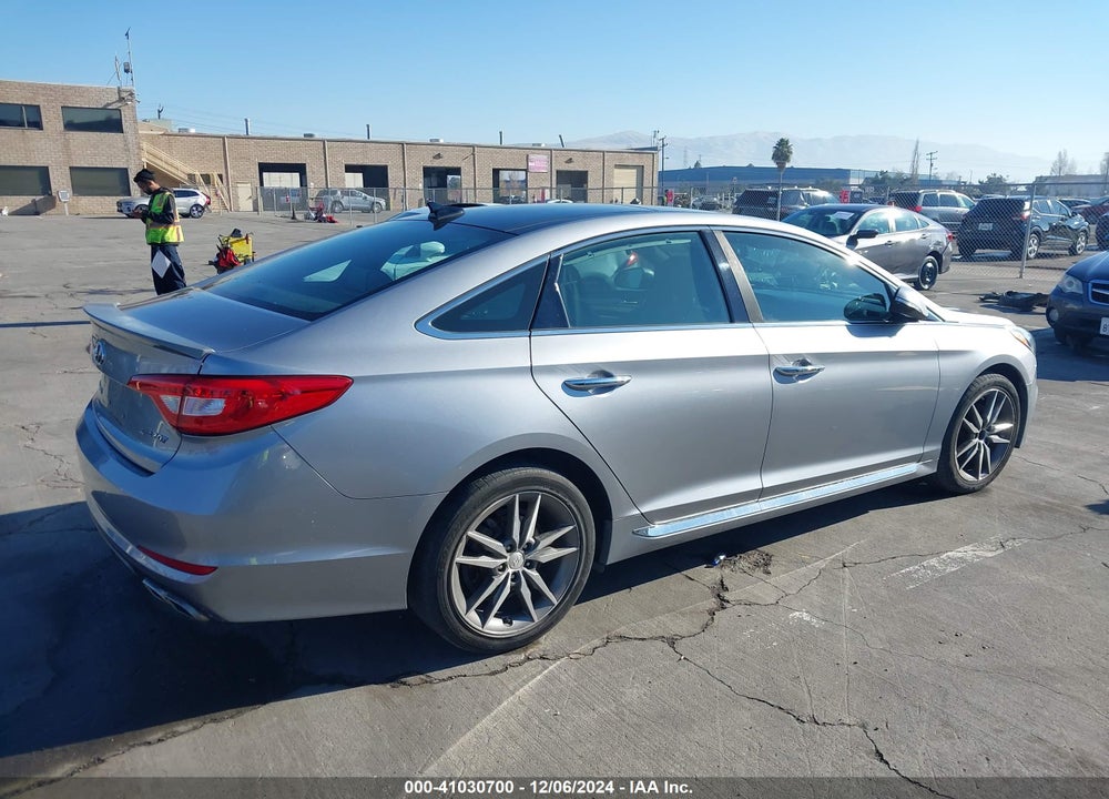 2015 HYUNDAI SONATA SPORT 2.0T VIN: 5NPE34AB0FH057198