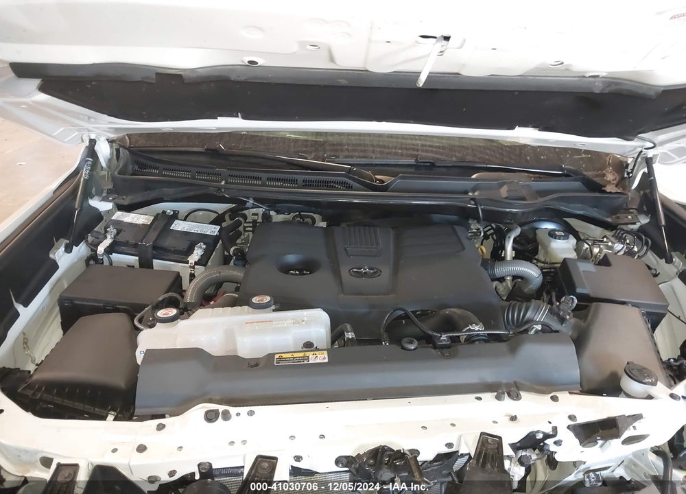 2024 TOYOTA TUNDRA VIN: 5TFWA5DB2RX223158