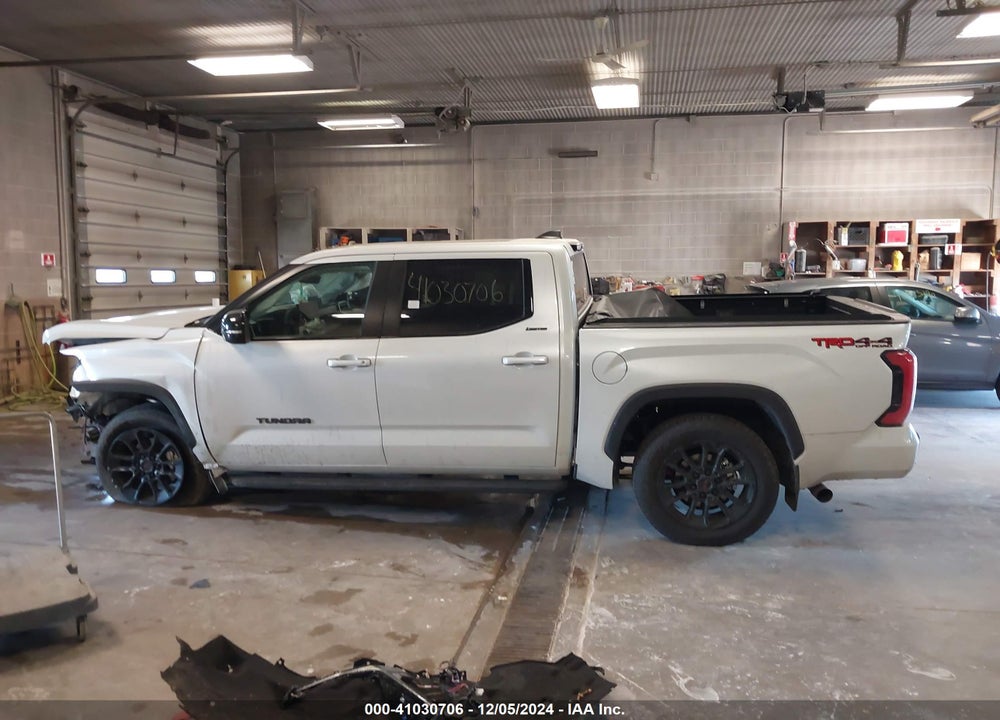 2024 TOYOTA TUNDRA VIN: 5TFWA5DB2RX223158