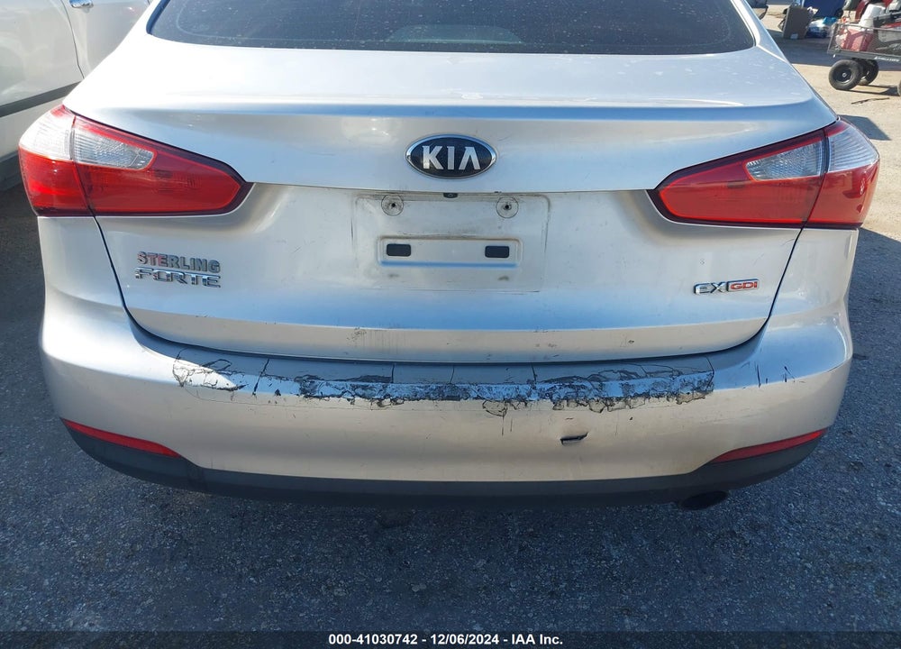 2014 KIA FORTE EX VIN: KNAFZ4A88E5077864