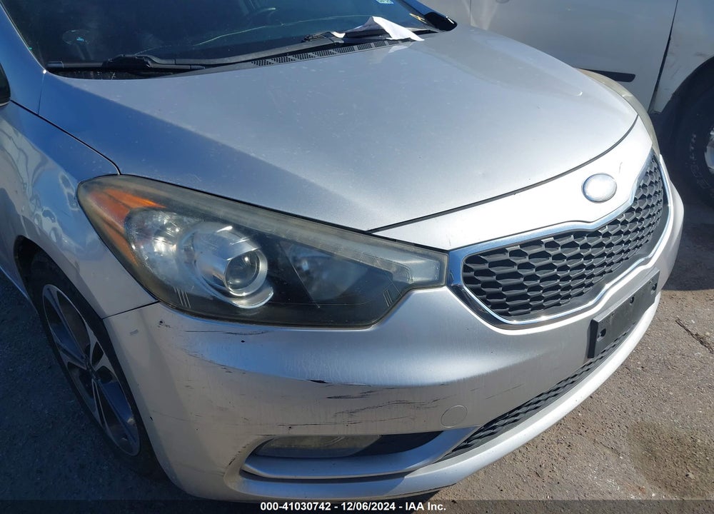 2014 KIA FORTE EX VIN: KNAFZ4A88E5077864