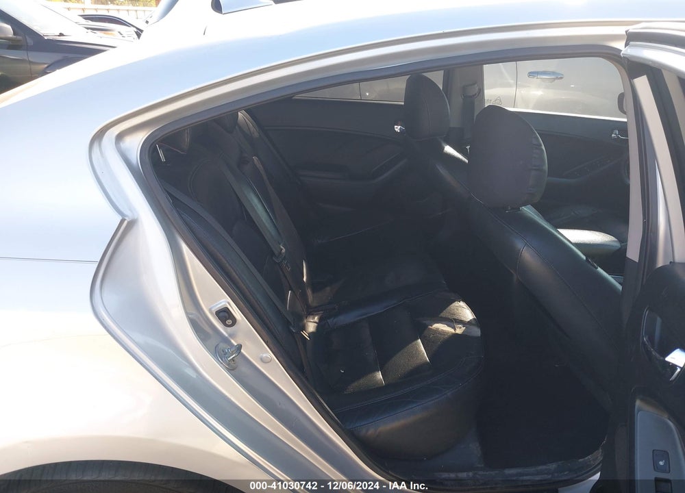 2014 KIA FORTE EX VIN: KNAFZ4A88E5077864