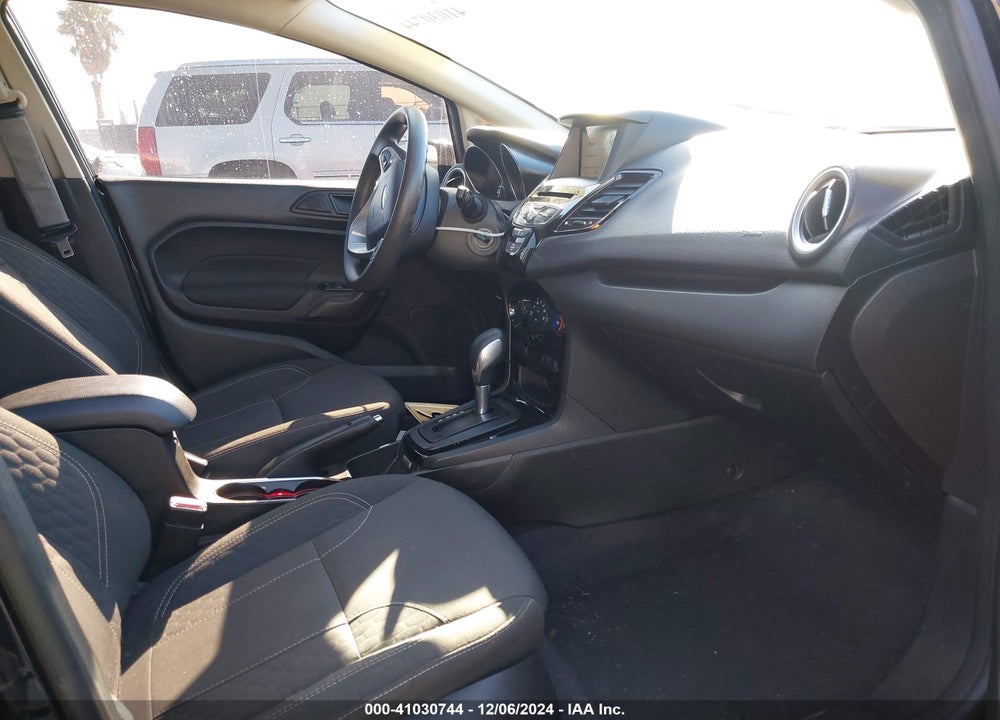 2019 FORD FIESTA SE VIN: 3FADP4EJXKM150838