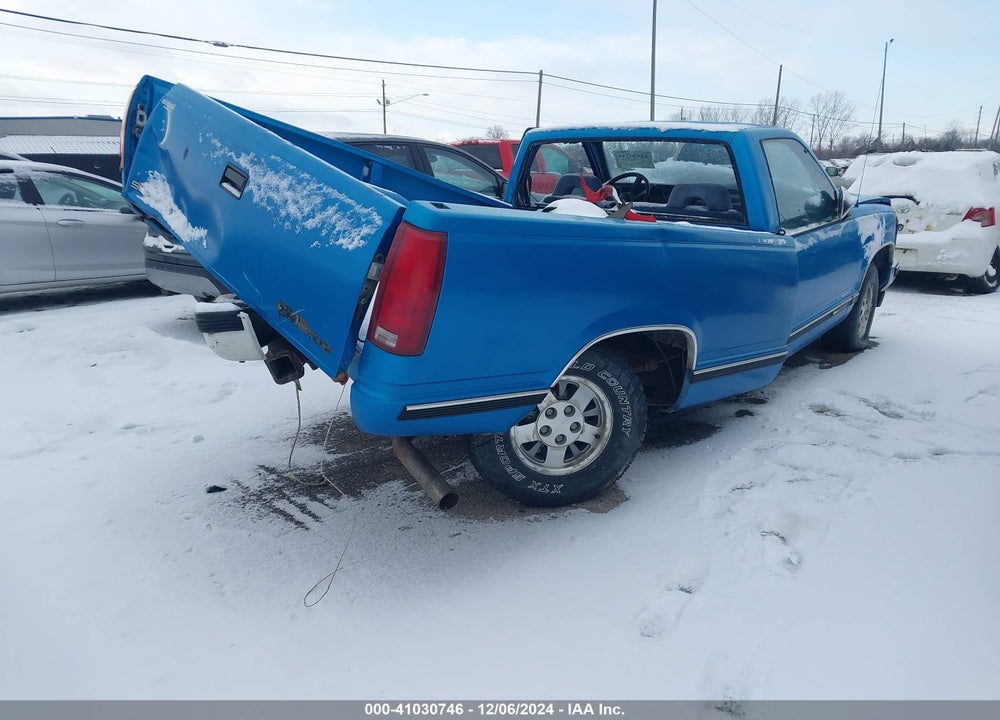 1992 GMC SIERRA C1500 VIN: 1GTEC14K1NE529790
