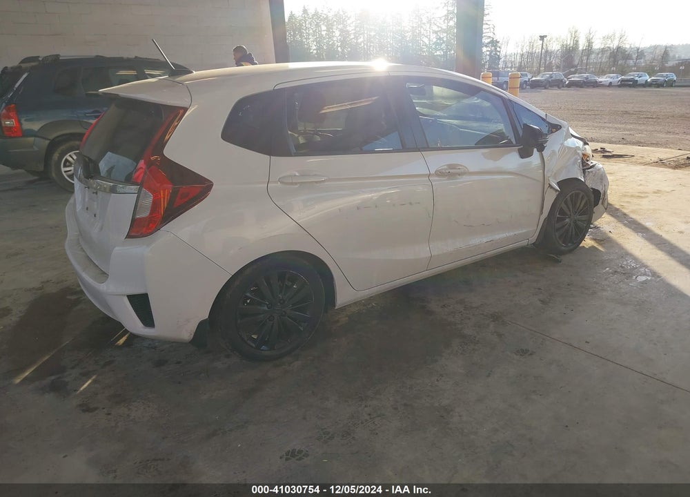 2015 HONDA FIT EX/EX-L VIN: 3HGGK5H81FM769856