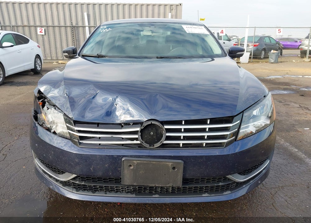 2015 VOLKSWAGEN PASSAT 2.0L TDI SE VIN: 1VWBV7A33FC082838