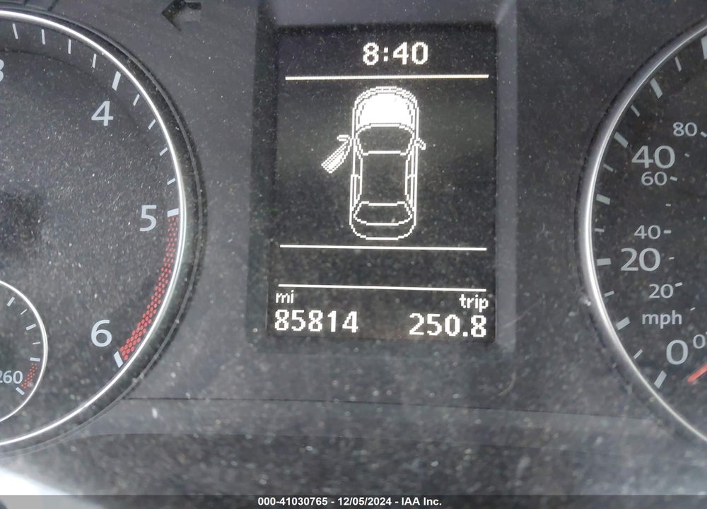 2015 VOLKSWAGEN PASSAT 2.0L TDI SE VIN: 1VWBV7A33FC082838