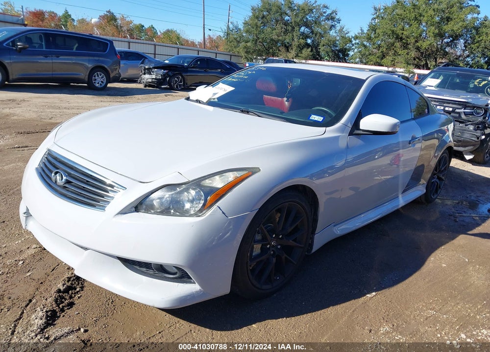 2013 INFINITI IPL G VIN: JN1CV6EK8DM920049