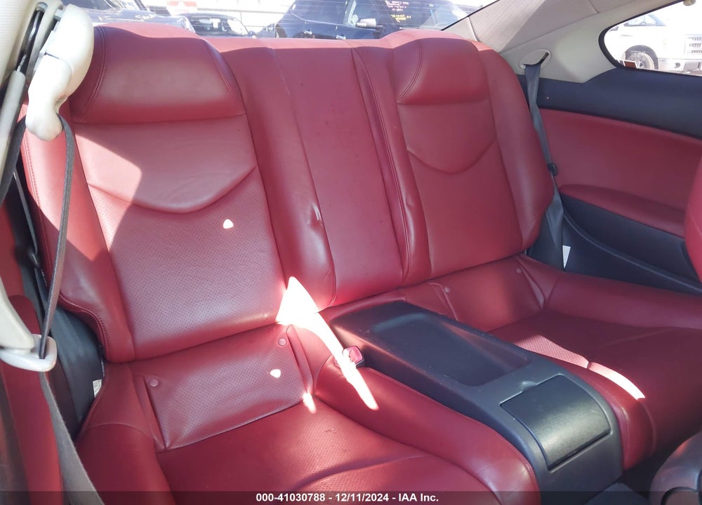 2013 INFINITI IPL G VIN: JN1CV6EK8DM920049