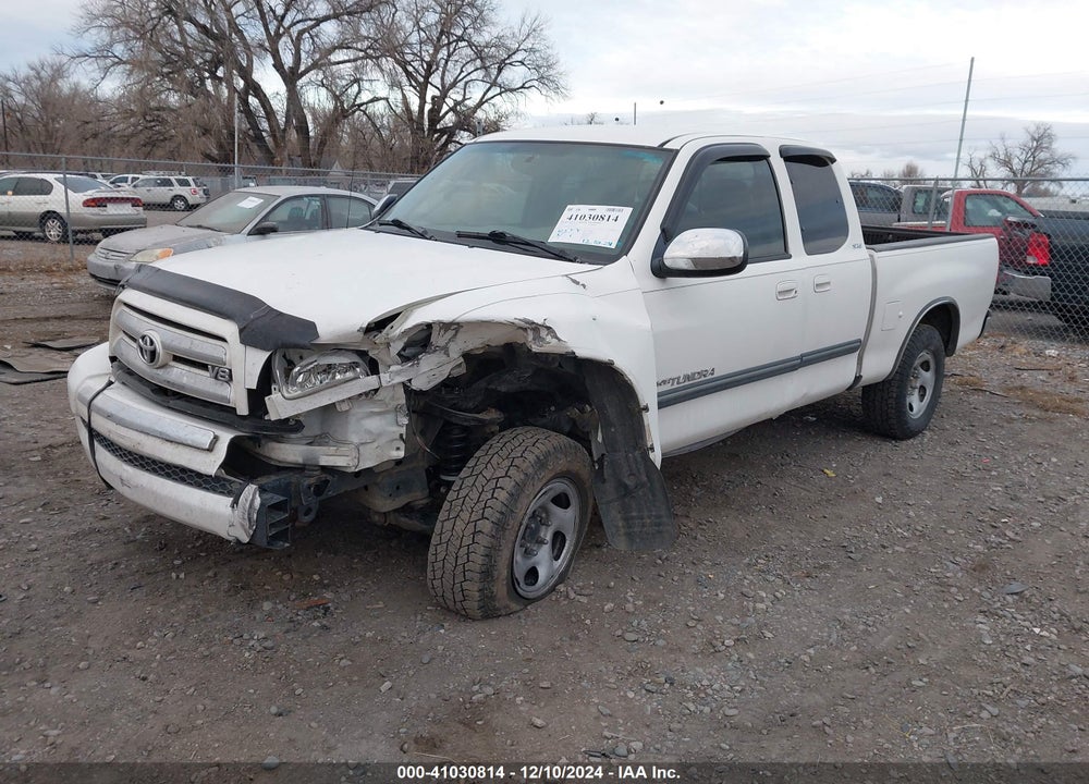 2005 TOYOTA TUNDRA SR5 V8 VIN: 5TBBT44145S472290
