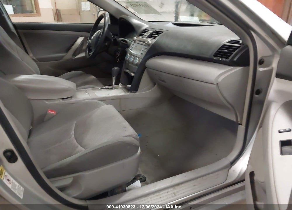 2009 TOYOTA CAMRY SE VIN: 4T1BE46KX9U893273