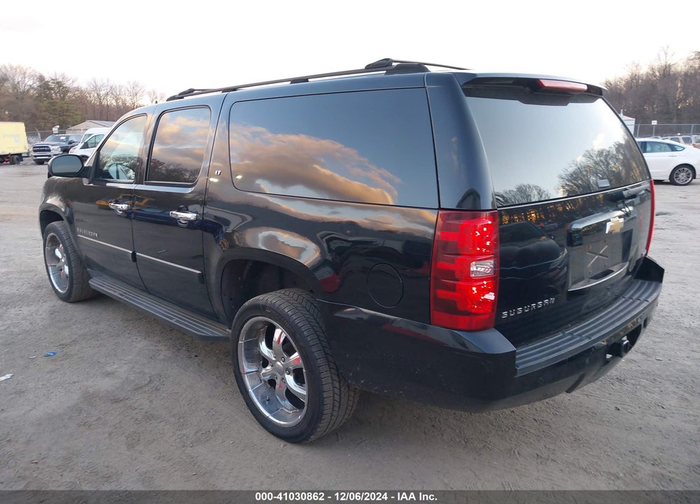 2007 CHEVROLET SUBURBAN 1500 LT VIN: 3GNFK163X7G181665