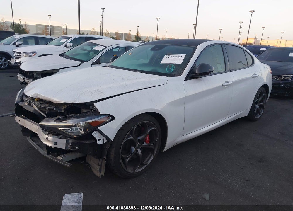 2018 ALFA ROMEO GIULIA RWD VIN: ZARFAEBN3J7594451