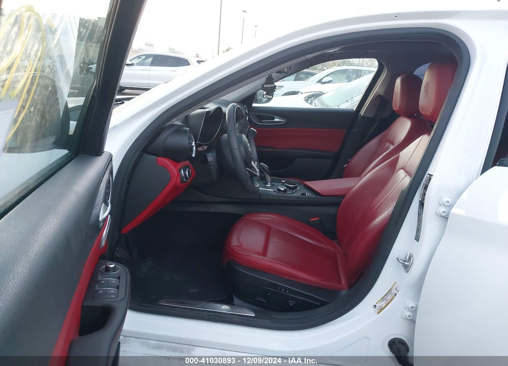 2018 ALFA ROMEO GIULIA RWD VIN: ZARFAEBN3J7594451
