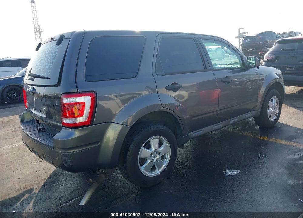 2012 FORD ESCAPE XLS VIN: 1FMCU0C76CKC67450