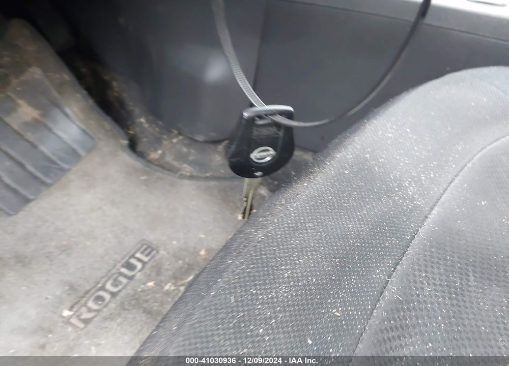 2012 NISSAN ROGUE S VIN: JN8AS5MV8CW387775