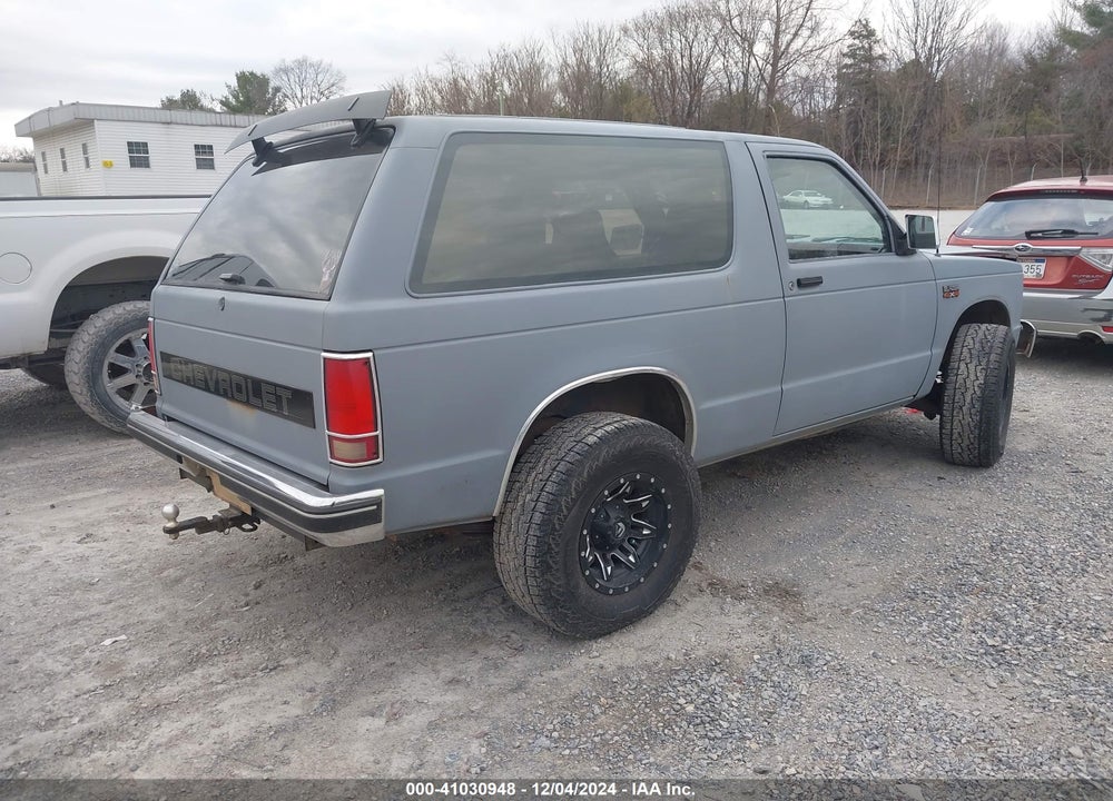 1990 CHEVROLET BLAZER S10 VIN: 1GNCT18Z2L0111061