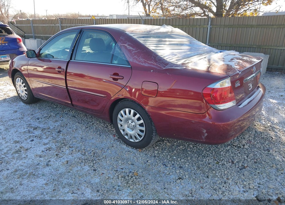 2005 TOYOTA CAMRY XLE VIN: 4T1BE32K85U420112