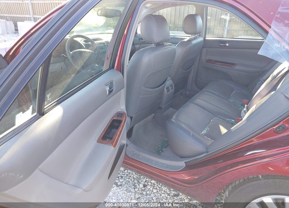 2005 TOYOTA CAMRY XLE VIN: 4T1BE32K85U420112