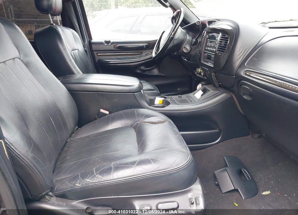 2002 LINCOLN BLACKWOOD VIN: 5LTEW05A12KJ02661