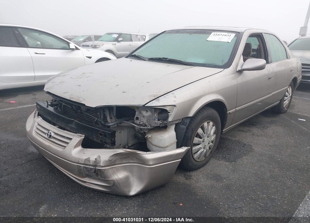 1998 TOYOTA CAMRY LE VIN: JT2BG22K2W0201964