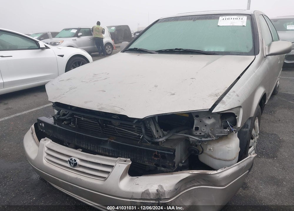 1998 TOYOTA CAMRY LE VIN: JT2BG22K2W0201964