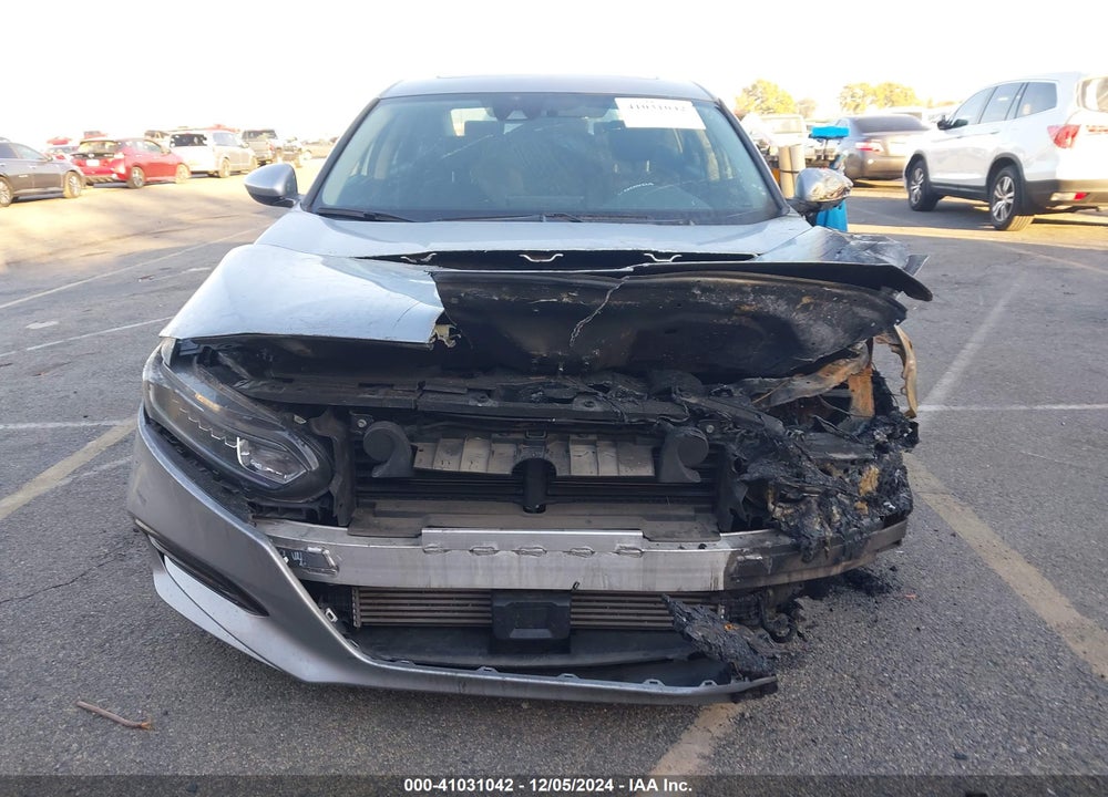 2019 HONDA ACCORD VIN: 1HGCV1F43KA097840