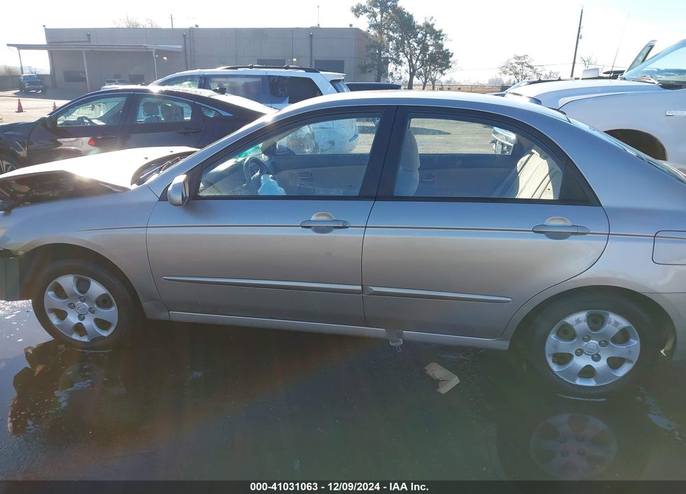2008 KIA SPECTRA EX VIN: KNAFE121485492809