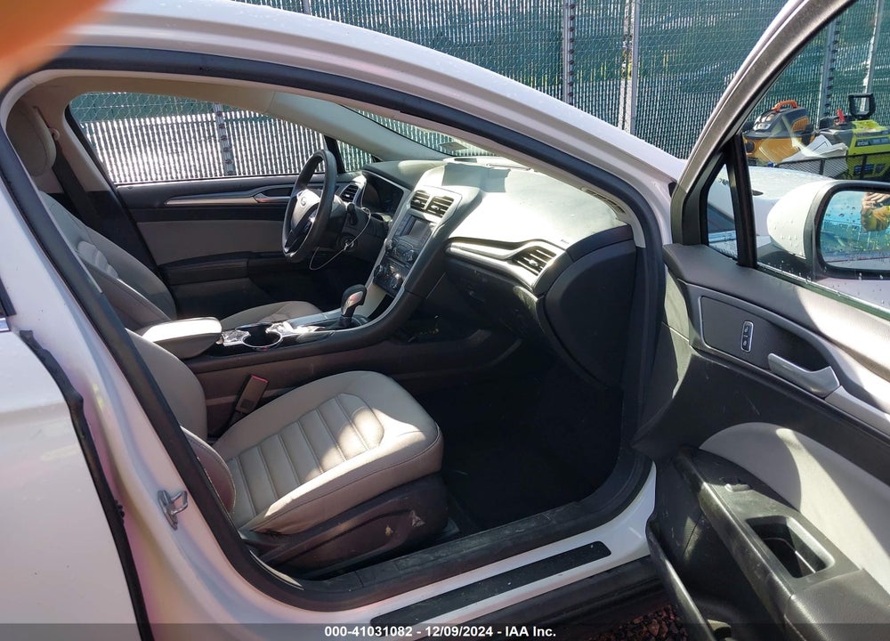 2015 FORD FUSION VIN: 1FA6P0G73F5106145