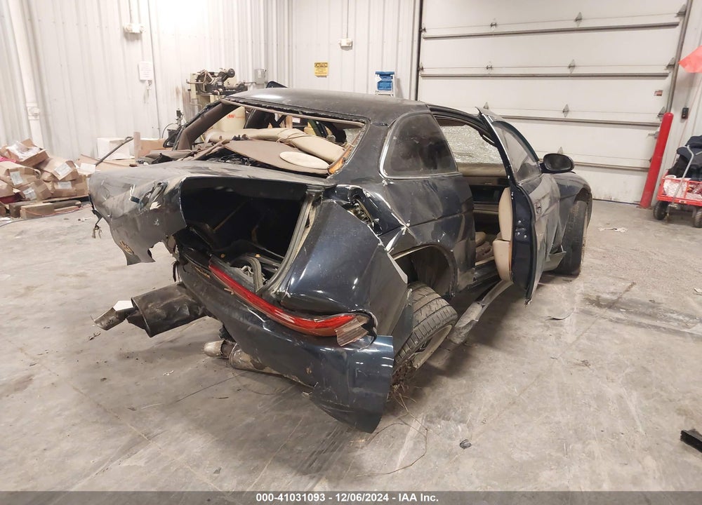1996 LEXUS SC 400 VIN: JT8CH32Y3T0050310