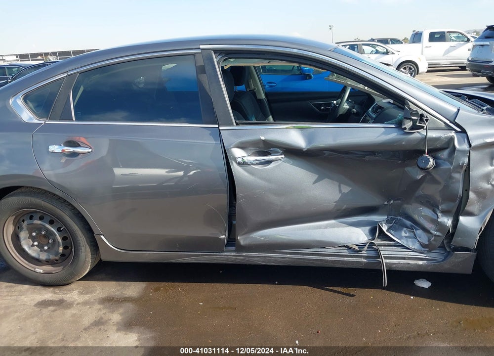 2017 NISSAN ALTIMA VIN: 1N4AL3AP5HN342721