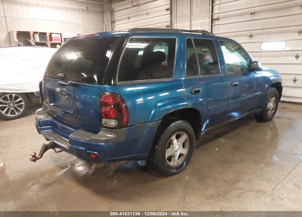 2006 CHEVROLET TRAILBLAZER LS VIN: 1GNDT13S562207614