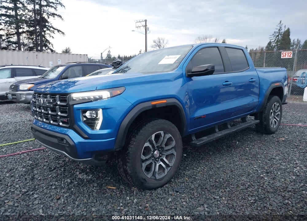 2023 GMC CANYON 4WD SHORT BOX AT4 VIN: 1GTP6DEK0P1176257