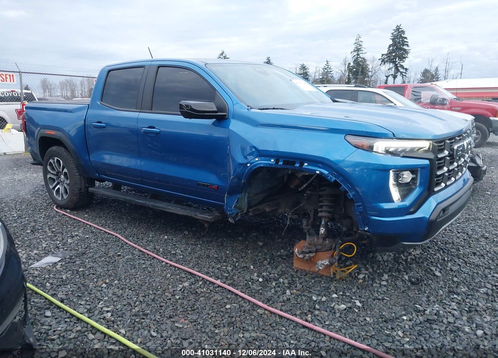2023 GMC CANYON 4WD SHORT BOX AT4 VIN: 1GTP6DEK0P1176257