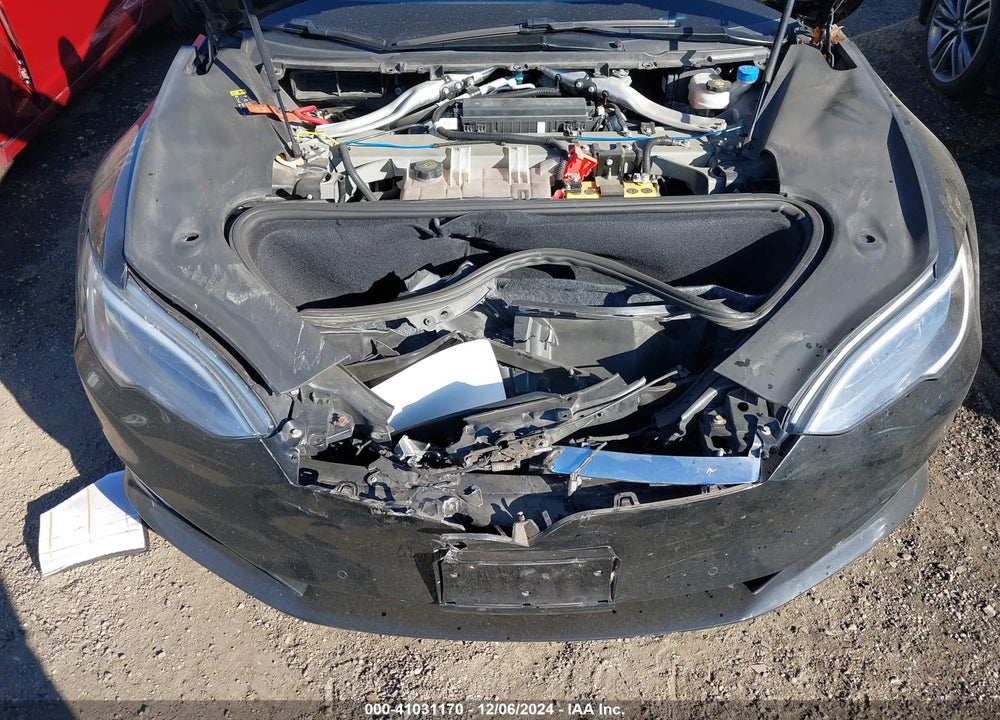 2018 TESLA MODEL S 100D/75D/P100D VIN: 5YJSA1E24JF246056